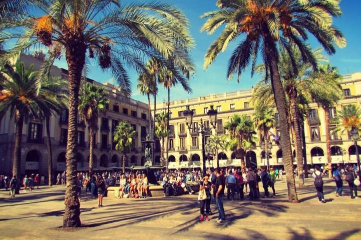 Piso en venta en Barcelona, Sants photo 0