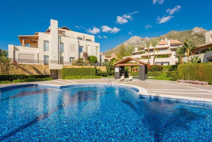 Apartamento en venta en Marbella, Marbella Golden Mile photo 0