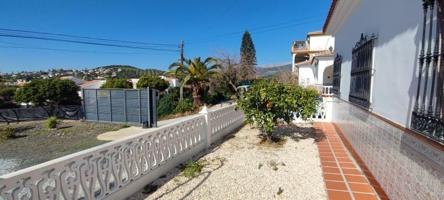 Chalet en venta en Alcaucín, South of spain photo 0