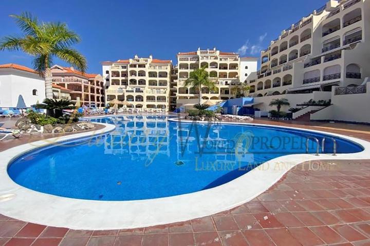 Apartamento en venta en Los Cristianos, Avenida San Francisco, 38650 photo 0