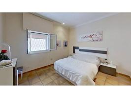 Piso en venta en Barcelona, Sant Genís dels Agudells photo 0