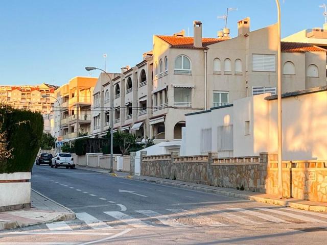 Bungalow en venta en Santa Pola, Calas de Santiago Bernabeu photo 0