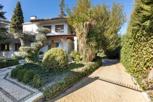 Chalet en venta en Albolote, Vega de granada zona noroeste photo 0