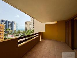 Apartamento en venta en Torrevieja, Punta prima photo 0