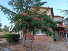 Chalet en venta en Santa María de la Alameda, Santa Maria de la Alameda estación photo 0