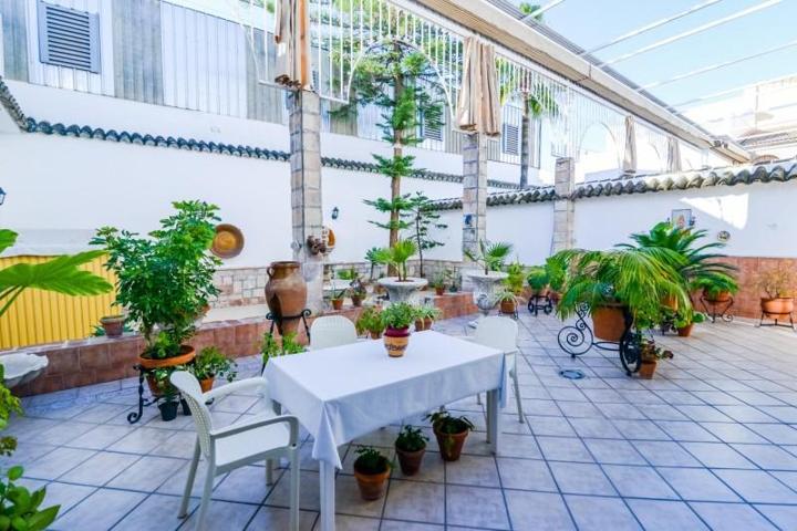 Adosada en venta en Montilla, Montilla photo 0