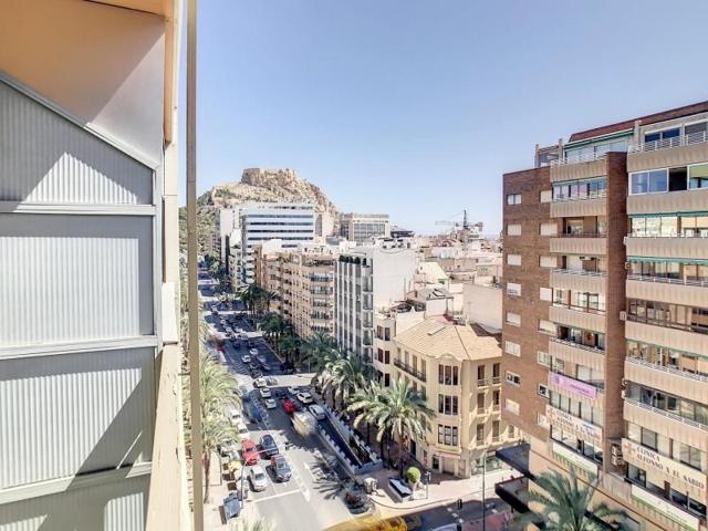 Piso en venta en Alicante, Centro photo 0