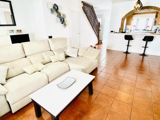 Adosada en venta en Benahavís, Costa del Sol photo 0