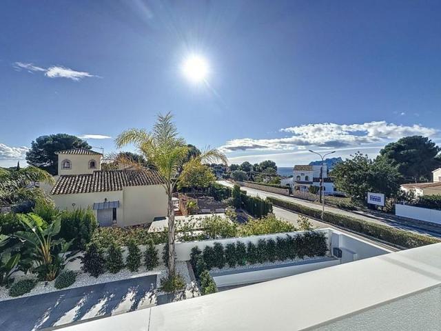 Chalet en venta en Moraira, Moravit-Cap Blanc photo 0