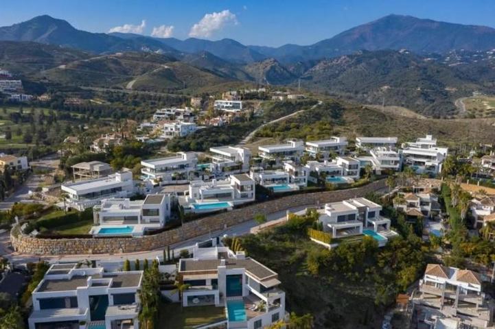 Chalet en venta en Benahavís, Capanes photo 0