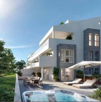 Apartamento en venta en Benalmádena, Nueva torrequebrada photo 0