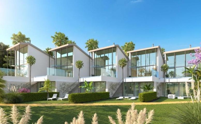 Chalet en venta en Benalmádena, Higuerón photo 0