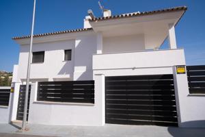 Chalet en venta en Benalmádena, Benalmádena Costa photo 0