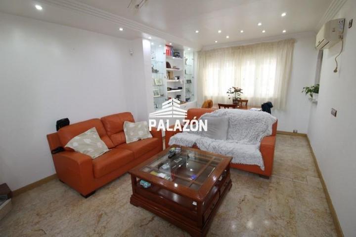 Bungalow en venta en Catral photo 0