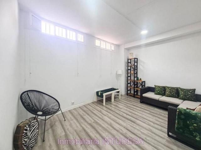 Piso en venta en Tudela, Calle Enseñanza, 31500 photo 0