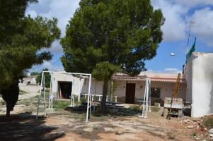 Casa con terreno en venta en Abanilla photo 0