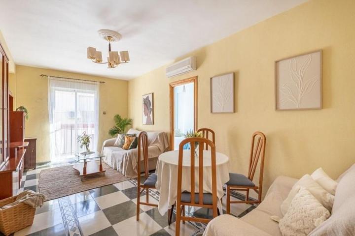 Piso en venta en Peligros, Vega de granada zona noroeste photo 0
