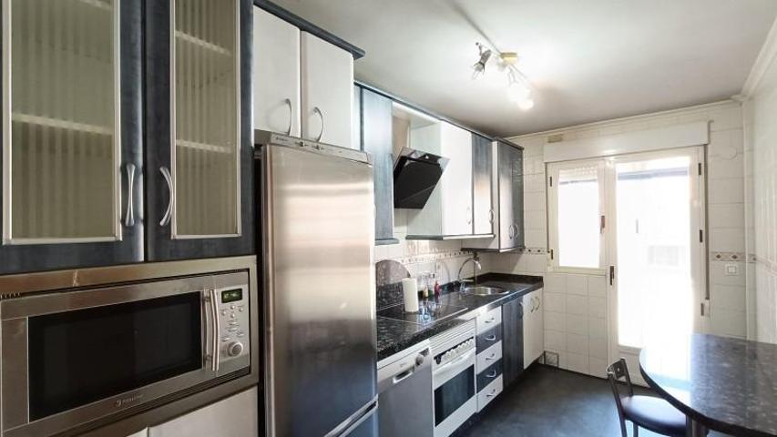 Apartamento en venta en León, La Vega-Oteruelo photo 0