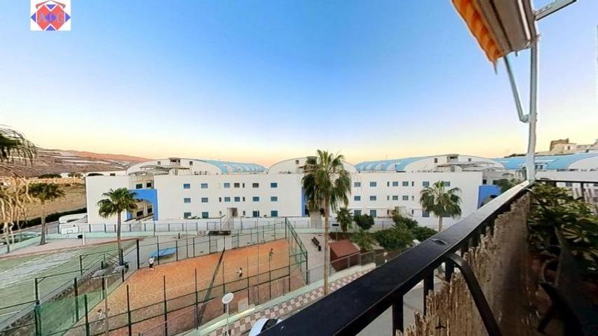 Apartamento en venta en Gualchos, Playa cambriles photo 0