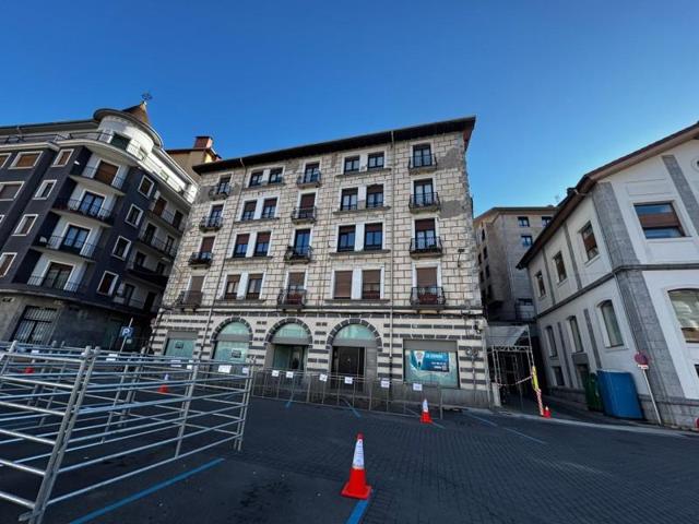 Piso en venta en Elgoibar, Pais vasco photo 0