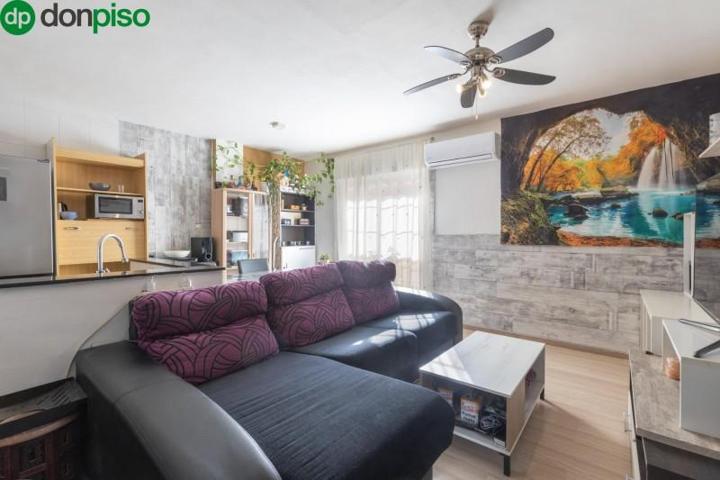 Duplex en venta en Cúllar Vega, Vega de granada zona noroeste photo 0