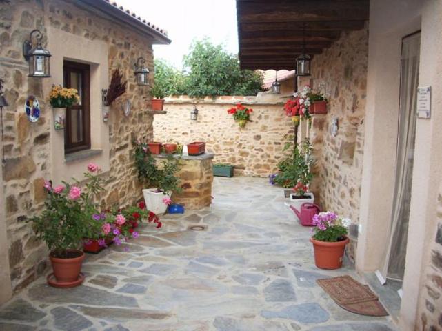 Casa en venta en Valderrey, Valdespino photo 0