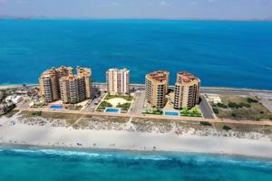 Apartamento en venta en La Manga del Mar Menor, PLAYA PRINCIPE photo 0