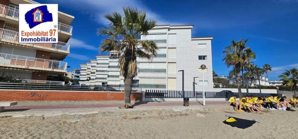 Apartamento en venta en Cambrils, Vilafortuny platja photo 0