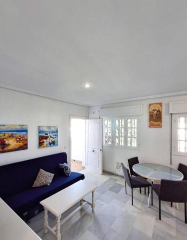 Apartamento en venta en Chiclana de la Frontera, La Barrosa photo 0