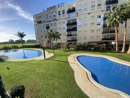Apartamento en venta en Marbella, Costa del Sol photo 0