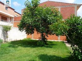 Casa en venta en Santovenia de Pisuerga, Centro photo 0