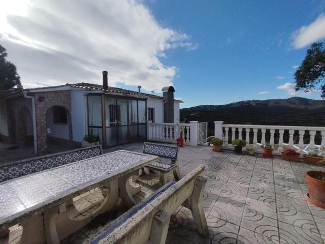 Chalet en venta en Palafolls, Mas Carbó photo 0