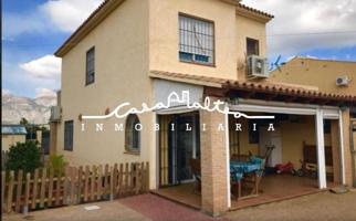 Bungalow en venta en La Nucia, Bello horizonte photo 0