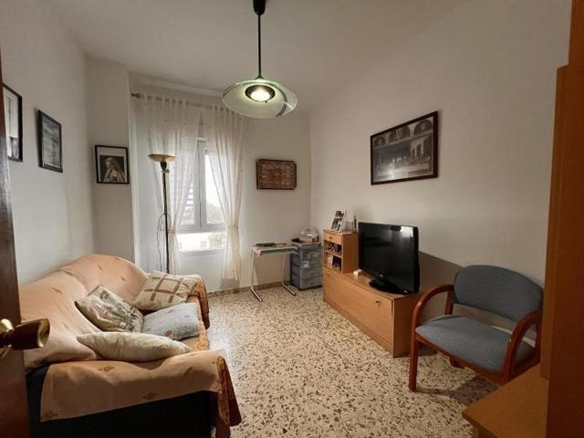 Piso en venta en Cádiz, Barriada - Corte Inglés photo 0