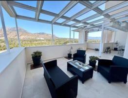 Apartamento en venta en Benidorm photo 0