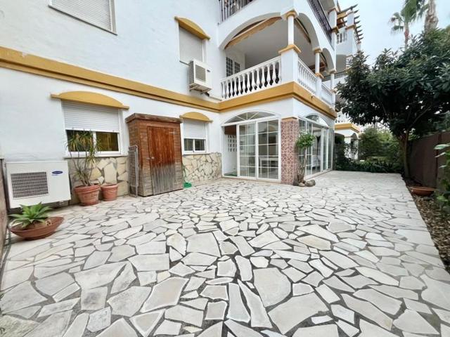 Planta baja en venta en Marbella, La Dama de Noche-La Alzambra photo 0
