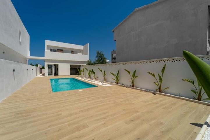 Chalet en venta en Denia, Casco Urbano photo 0