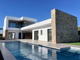 Chalet en venta en Santiago de la Ribera, Santiago de la Ribera photo 0