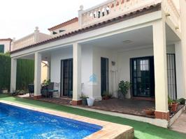 Chalet en venta en Riba-roja de Túria, MASIA DE TRAVER photo 0