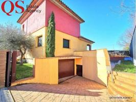 Casa en venta en L'Escala, Riells photo 0