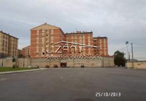 Local comercial en venta en Oviedo, Oviedo photo 0