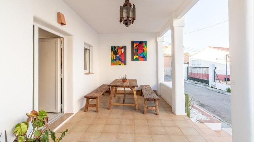 Chalet en venta en Oliva photo 0