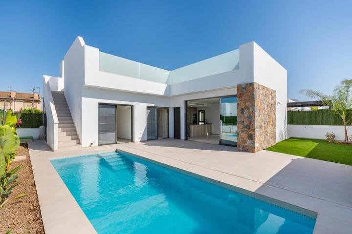 Chalet en venta en Los Alcázares, Serena Golf photo 0