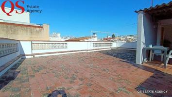 Edificio en venta en Blanes, Centro photo 0