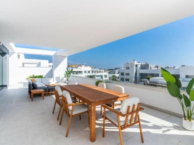 Aticos en venta en Estepona, Estepona East - Vanian Green Village photo 0