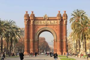 Nave industrial en venta en Barcelona, Bon Pastor photo 0