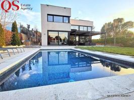 Chalet en venta en Sant Julià de Ramis, Golf girona photo 0