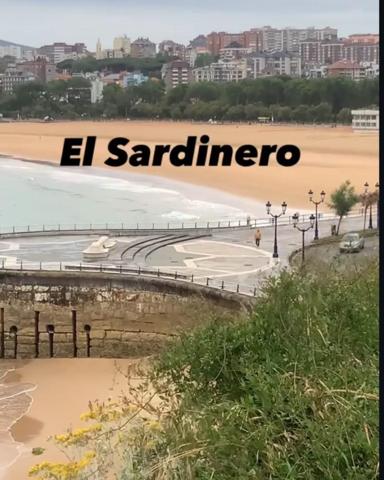 Local comercial en venta en Santander, Santander photo 0