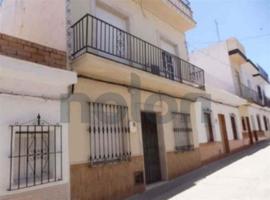 Adosada en venta en Puerto Serrano, Sierra de Cádiz photo 0