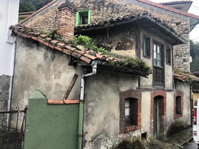 Casa en venta en Oviedo, Oviedo photo 0